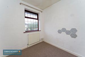 Bedroom- click for photo gallery